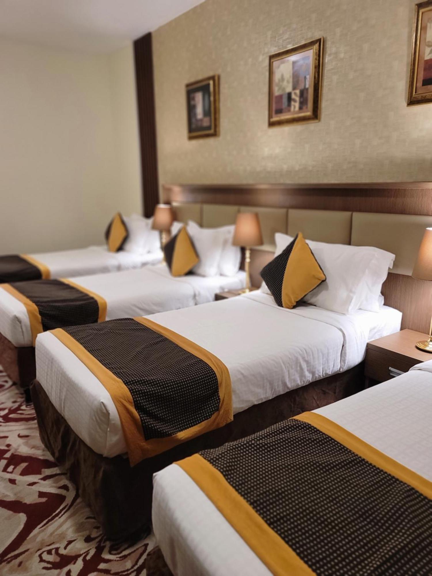 Qasr Al Ansar Golden Tulip Hotel Medina Bagian luar foto